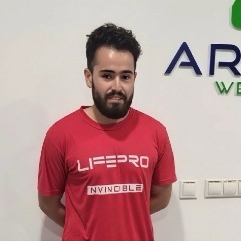 Luis Parra Navarro, entrenador personal y técnico en dietética